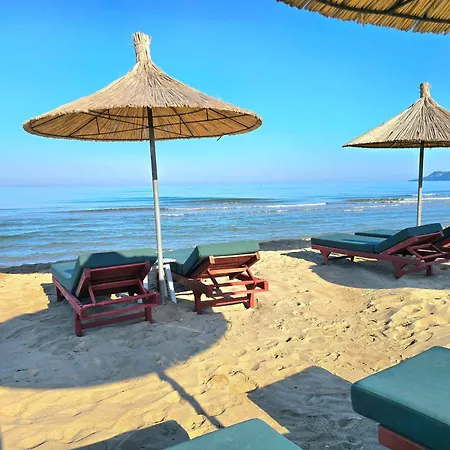 Apartman Lura 2 215 *