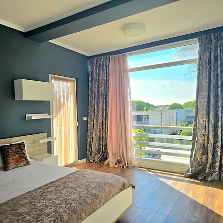 Lura 2 215 Apartman Plazhi San Pietro