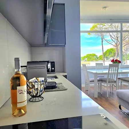 Lura 2 215 * Plazhi San Pietro