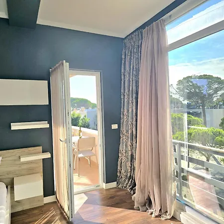 Lura 2 215 Apartman *