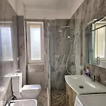 Lura 2 215 * Plazhi San Pietro